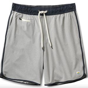 Vuori Banks Short - "Eucalyptus Linen"